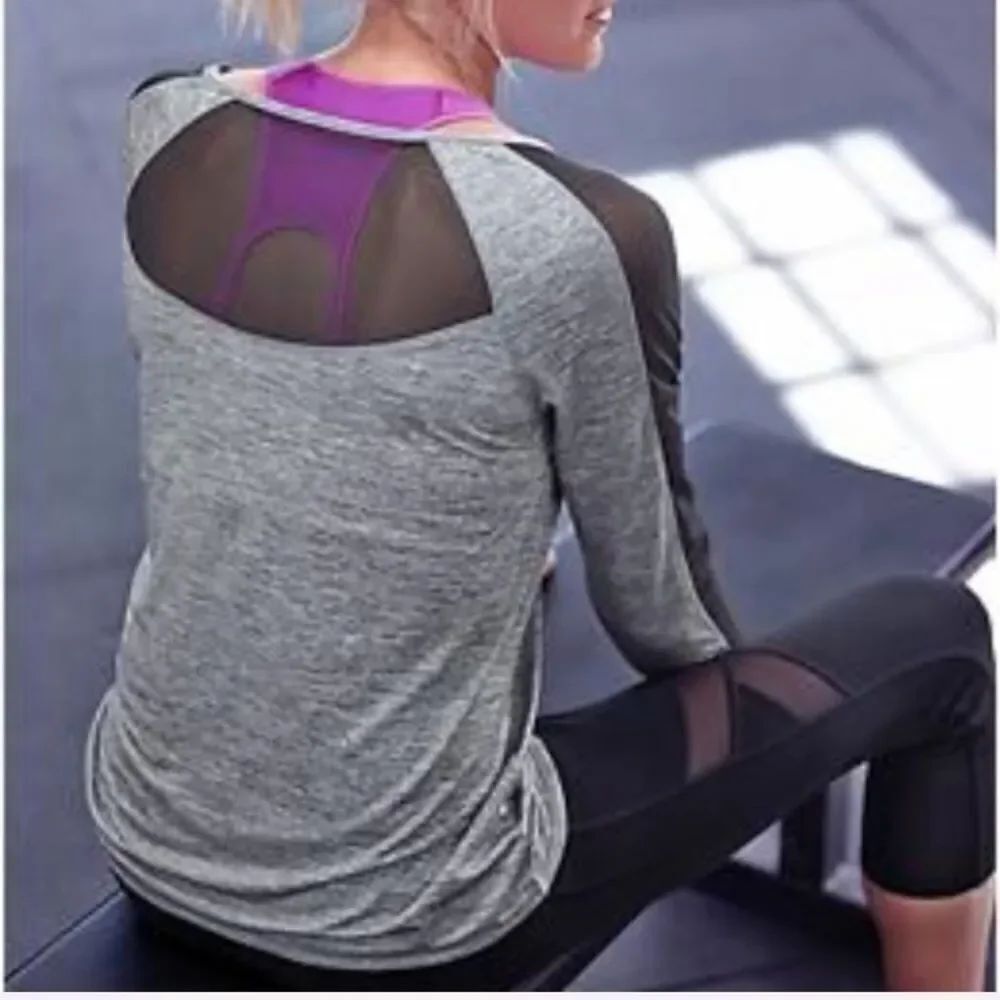 Athleta XS Utopia long sleeve shirt